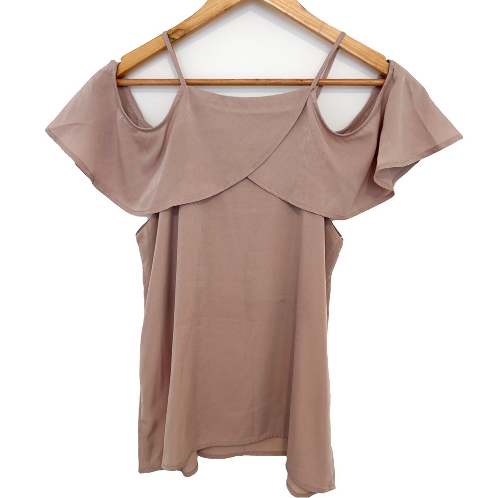 Monteau Off-the-Shoulder Ruffle Top - Picture 3 of 3